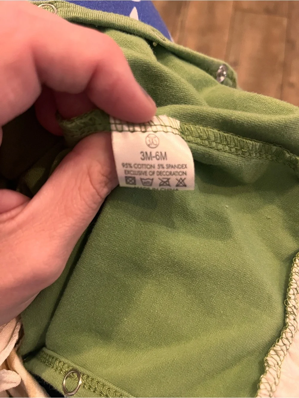 N/A soft green